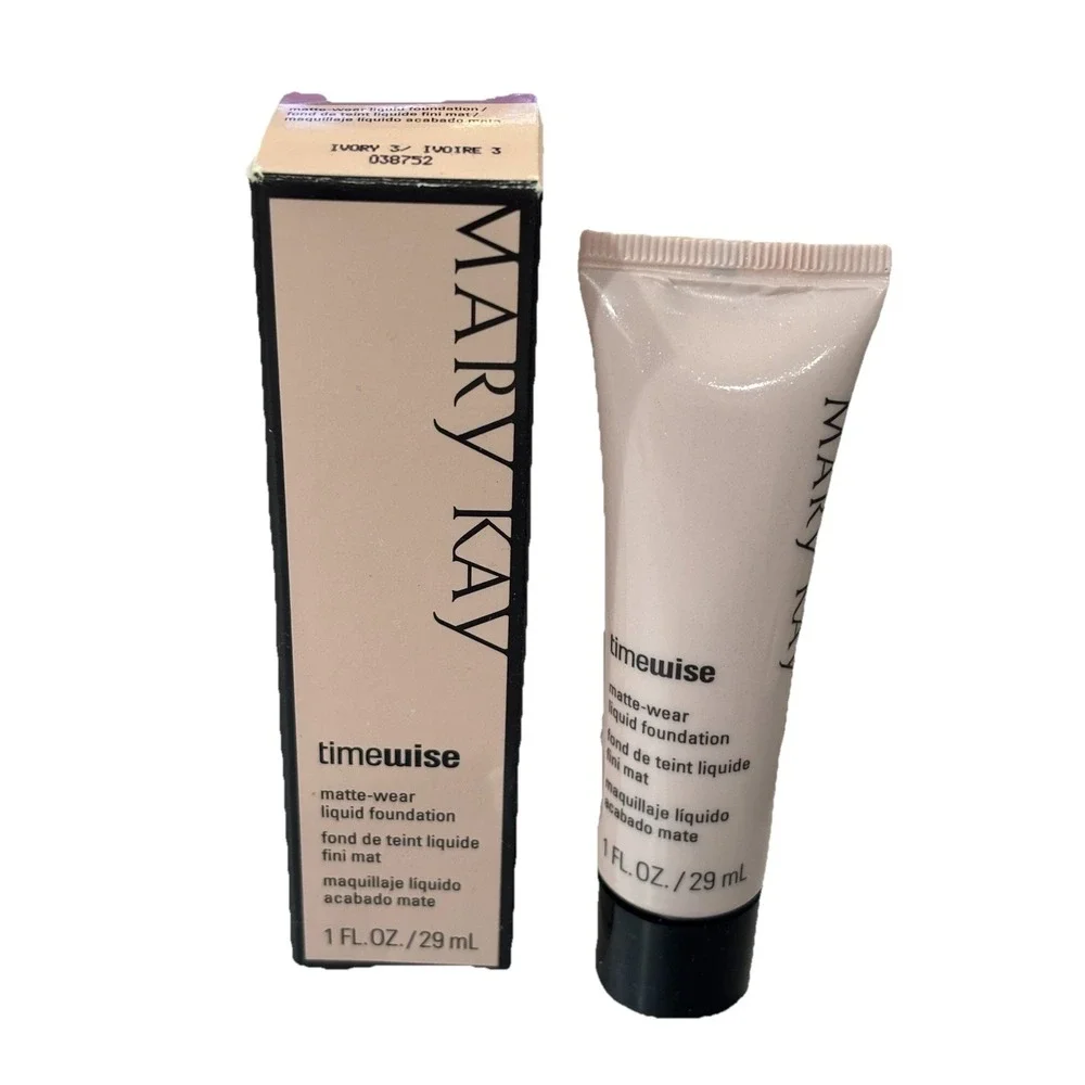 MARY KAY Timewise Matte Wear Liquid Foundation Ivory 3, 038752, 1 oz